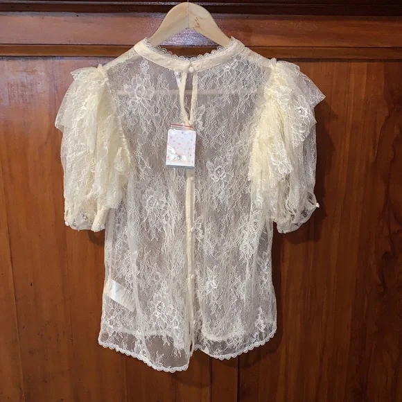 Free people Secret Admirer Lace Blouse Puff Top M - Picture 2 of 6